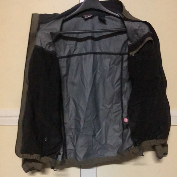 #1175 L.L Bean windbreaker khaki Green waist drawstring zip pockets Med Reg - Picture 4 of 10
